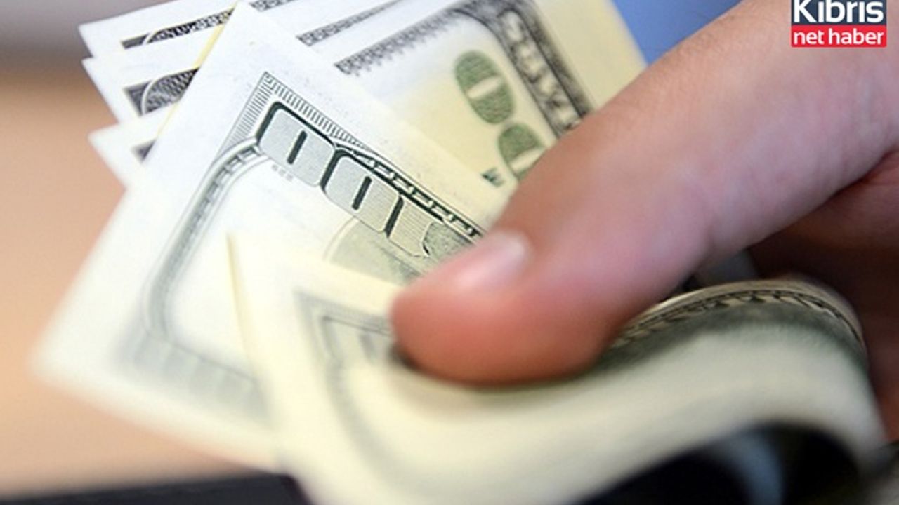 ABD'de bütçe açığının bu yıl 3,3 trilyon dolara ulaşması bekleniyor