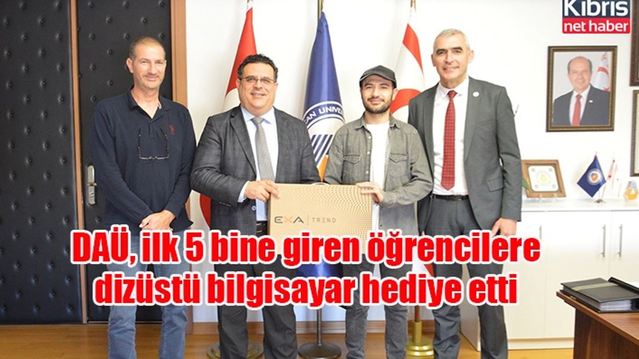 DAÜ, ilk 5 bine giren öğrencilere dizüstü bilgisayar hediye etti