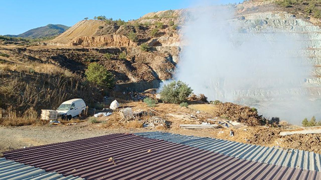 Lefke Çevre ve Ekoloji Derneği Başkanı Dayıoğlu: “Karadağ çöplüğünde çıkan yangın sağlığı tehdit ediyor”