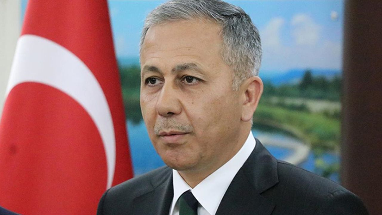 Türkiye İçişleri Bakanı Yerlikaya: “Şahinler” olarak bilinen suç örgütü çökertildi