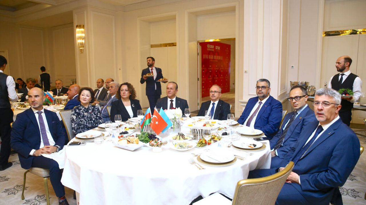Dünya Türk İş Konseyi, iş insanları ve devlet yetkililerini Bakü’de buluşturdu