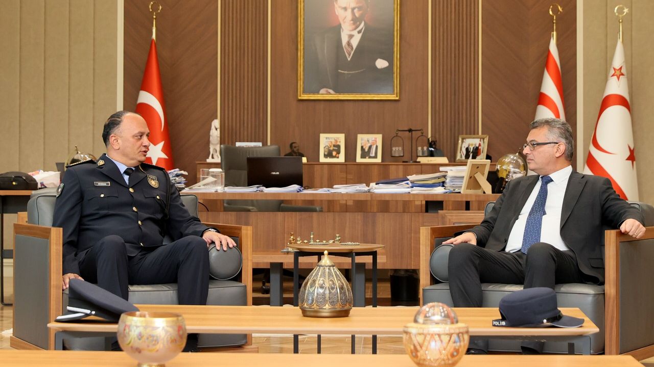 Erhürman, Polis Genel Müdürü Ali Adalıer ve heyetini kabul etti