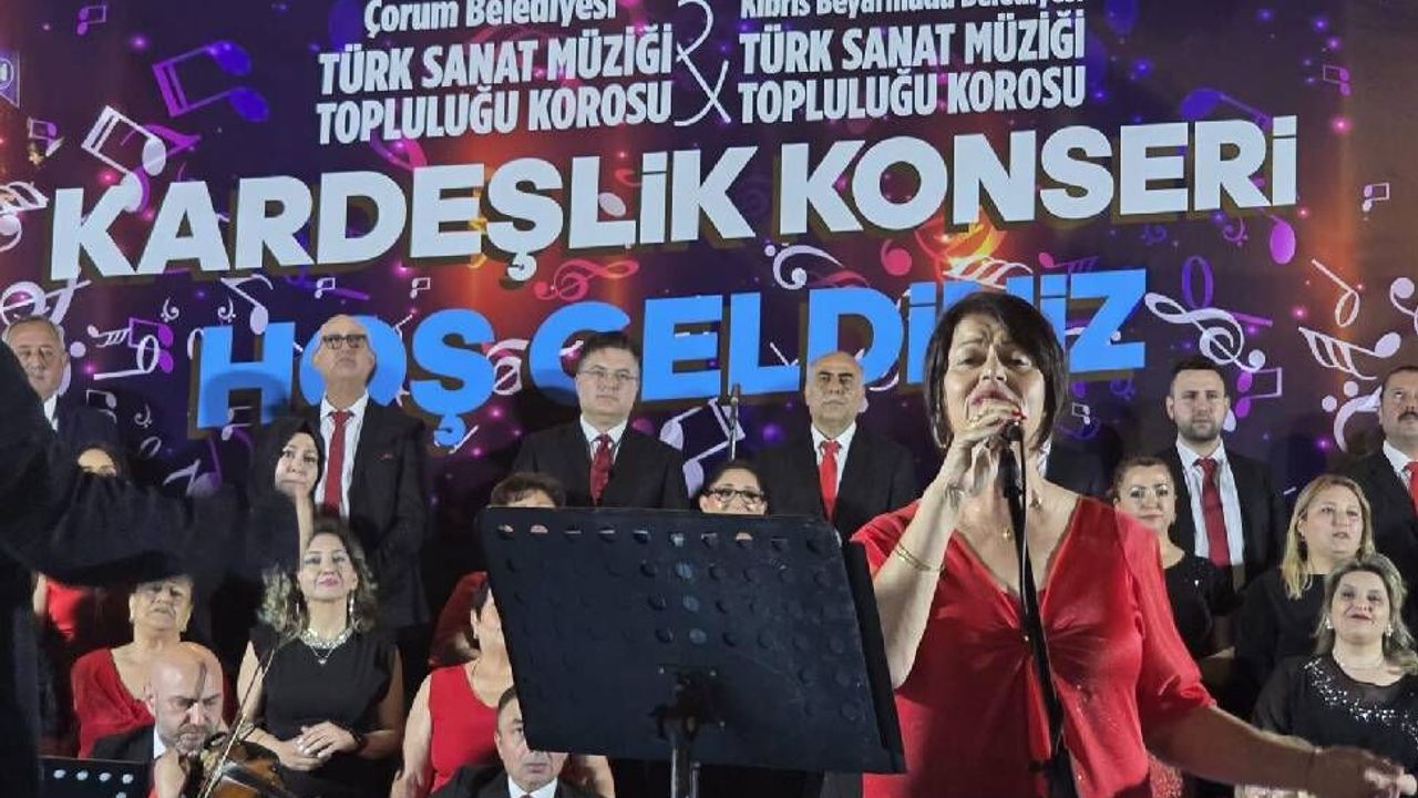 Beyarmudu Belediyesi Türk Sanat Müziği Topluluğu Korosu Çorum’da konser verdi