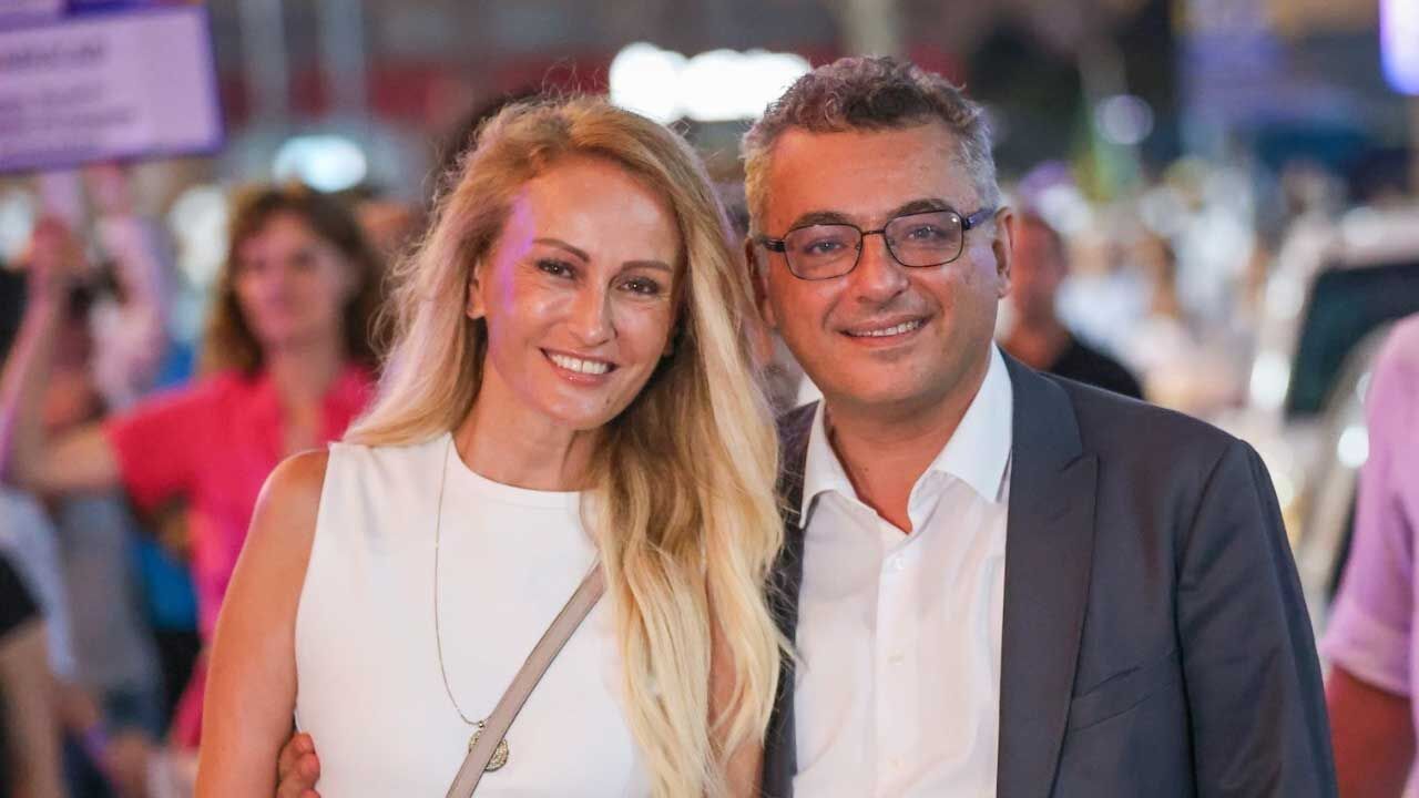 “Biz o yoğunluk içerisinde her zaman birbirinden destek almayı bilen bir çift olduk”