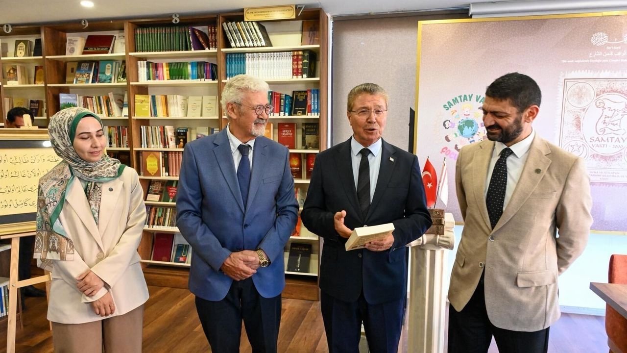 Ata Atun’un "Kıbrıs Siyasetine Akademik Bakış" Serisinin 18. Cildi Tanıtıldı