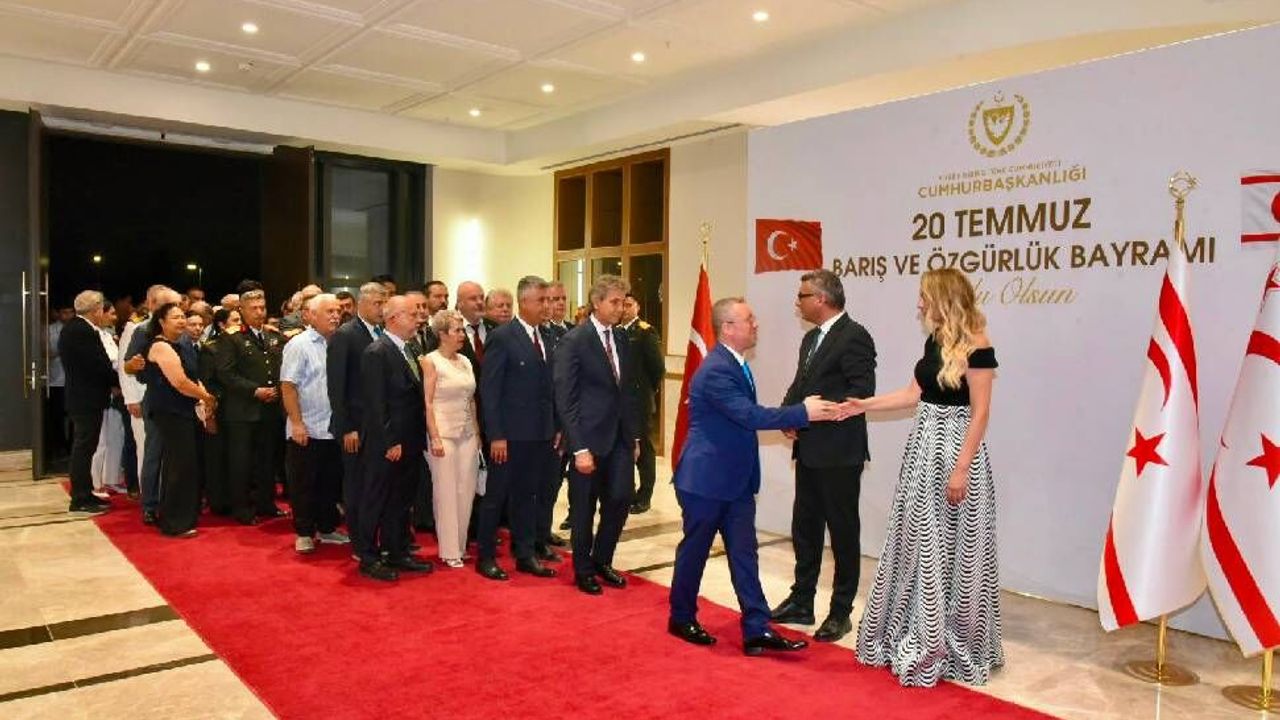 Cumhurbaşkanlığında Barış ve Özgürlük Bayramı resepsiyonu düzenlendi