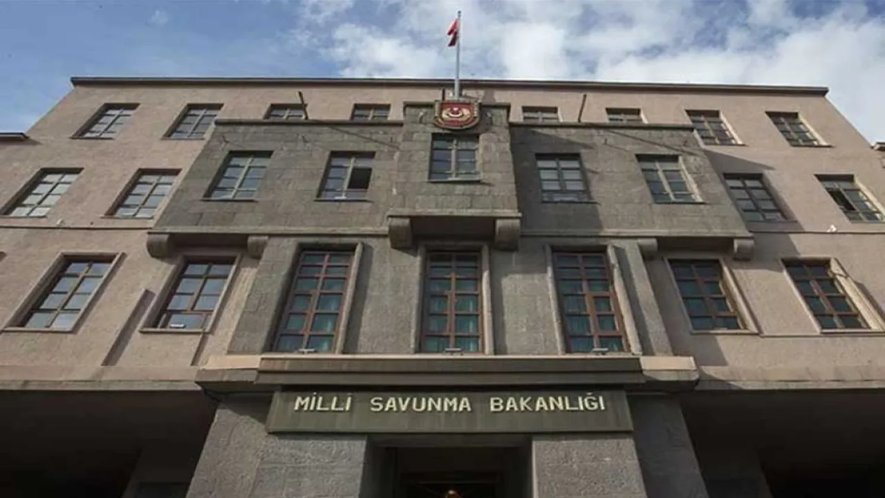 Türkiye Milli Savunma Bakanlığı’ndan 2’nci Barış Harekâtı’nın 52’nci yıl dönümü mesajı