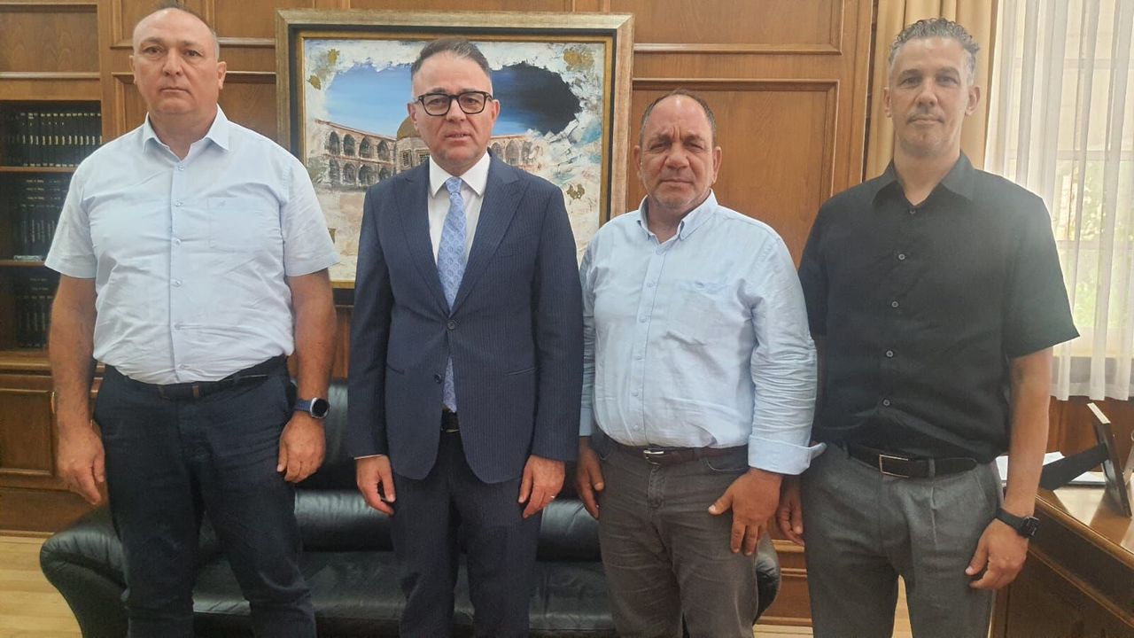 Muhtarlar Derneği 'nden Yüksek Seçim Kurulu Başkanı Özerdağ'a ziyaret