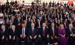 Özgür Özel: "Biz Türkiye olarak içimizde her kavgayı yapalım, Kıbrıs meselesinde, Azerbaycan meselesinde bir olmak zoru