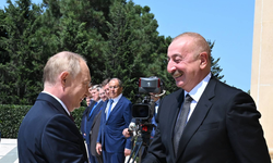 Putin ve Aliyev, Bakü'de görüştü