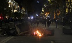 Gürcistan'da hükümetin AB üyelik müzakerelerini askıya alması protesto edildi