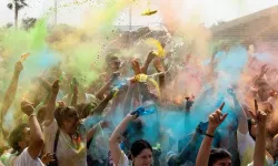 DAÜ Color Fest’le renklendi