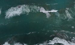 Akdeniz'de alabora olan düzensiz göçmen teknesindeki 70'ten fazla kişi kayboldu