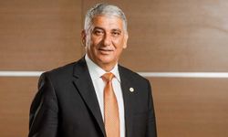 Özçınar: Bize düşen özgürlüğü korumak, yaşatmak ve gururla yarınlara taşımak