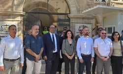 “22 öğretmenin 2 polisi darp ettiği” iddiası ile açılan dava 1 Aralık’a ertelendi