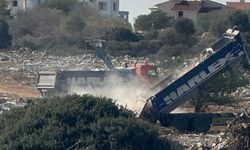 İskele’de moloz döken iki firmaya ceza