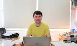 DAÜ’lü Doç. Dr. Arran Fernandez, uluslararası bilim dergilerinde Editör Yardımcısı oldu