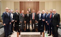 Erhürman, KKTC Sigorta ve Reasürans Şirketler Birliği ve Türkiye Sigorta Birliği'ni kabul etti