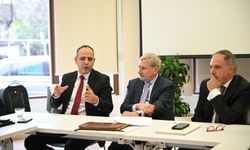 Harmancı, Johannes Hahn ile ara bölgede bir araya geldi