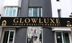 Lefkoşa’nın Efsane Berberi Artık Kadınlara da Hizmet Veriyor!