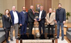 Cumhurbaşkanı Erhürman, Hür-İş Federasyonu heyetiyle görüştü