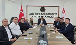 Maliye Bakanı Dr. Berova, KKTC Mücevheratçılar Ve Kuyumcular Derneği heyeti ile bir araya geldi