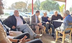 Halkın Partisi Gönyeli’de esnafı ziyaret etti