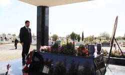 Savaşan, İrsen Küçük'ü andı: Onun emanet ettiği değerlere sahip çıkmayı sürdüreceğiz