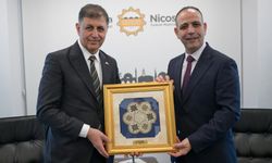 Kardeş Şehir Lefkoşa ve İzmir’in belediye başkanları, Lefkoşa’da bir araya geldi