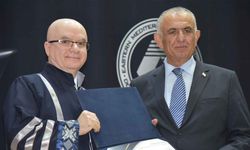 DAÜ Akademik Ödül Töreni yapıldı