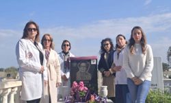 Kıbrıs Türk Eczacılar Birliği, Kamran Aziz’i vefatının 9’uncu yılında kabri başında andı