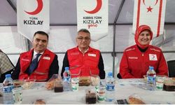 Cumhurbaşkanı Tufan Erhürman Kızılay İftar Sofrası’nda vatandaşlarla buluştu