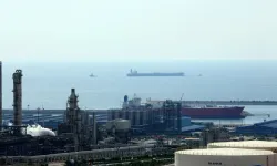 İsrail: İran'ın ulusal altyapısını vurmaya devam edeceğiz