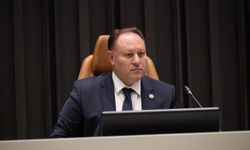 Öztürkler’den Hüsamettin Cindoruk için taziye mesajı