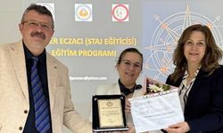 DAÜ Eczacılık Fakültesi, “Rehber Eczacı” eğitim semineri düzenledi