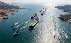 ABD-İran savaşında mahsur kalan gemi işçileri: Sinir krizi geçiriyoruz