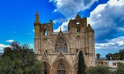 Lala Mustafa Paşa Cami restorasyon çalışmaları sebebiyle ibadete ve ziyarete kapatılıyor