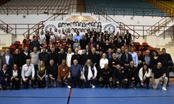 DAÜ Şampiyon Melekler Voleybol Anı Turnuvası tamamlandı