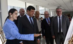 DAÜ’de Atatürk'ü Anma Gençlik ve Spor Bayramı vesilesiyle müzik dinletisi ve sergi düzenlendi