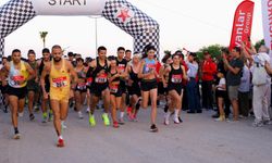 İSKELE SAHİLİNDE BÜYÜLÜ GECE: “ZAGİDAS MOONLİGHT RUN” GENÇLİK VE SPOR AŞKIYLA IŞILDADI