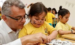 Erhürman, Atatürk Öğretmen Akademisi'nde çocuk şenliğine katıldı