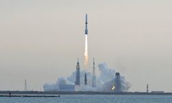 Blue Origin'in New Glenn roketi, test sırasında patladı