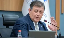 İzmir Büyükşehir Belediye Başkanı Cemil Tugay, CHP'den istifa etti