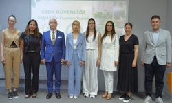 DAÜ’de “gıda güvenliğinde en büyük tehlike: yanlış bilinenler” konulu etkinlik gerçekleştirildi