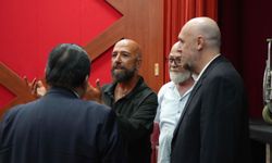 "Parçalayanım... Parçalarım" KSTU Sahnesinde İzleyiciyle Buluştu