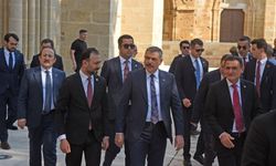 Oğuz ve Çiftçi, Selimiye Camisi’ni ziyaret etti