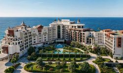 Merit Crystal Cove Otel renovasyonun ardından yeniden hizmete açılıyor