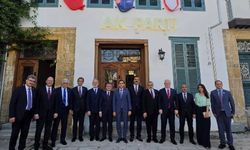 AK Parti heyeti, Lefkoşa’daki AK Parti Temsilciliğini ziyaret etti
