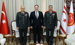 Öztürkler Korgeneral İnaltekin ile Tümgeneral Bilir’e görevinde başarılar diledi