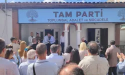 Tam Parti Güzelyurt ilçe binası düzenlenen açılış töreniyle hizmete girdi